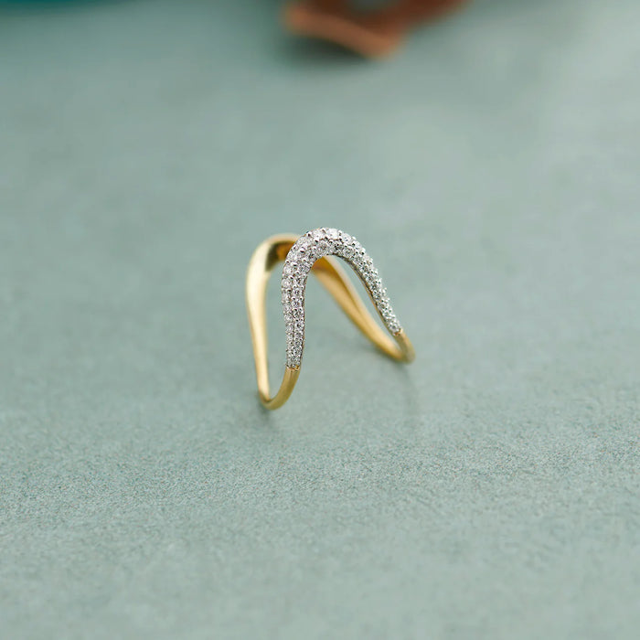Vanki Pave Diamond Ring