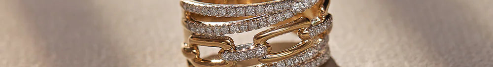 Interlinked Diamond Paperclip Band