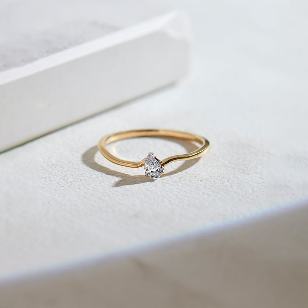Classic Pear Diamond Ring, 14K Solid Gold, 1/6 ct Lab Grown Diamond-1