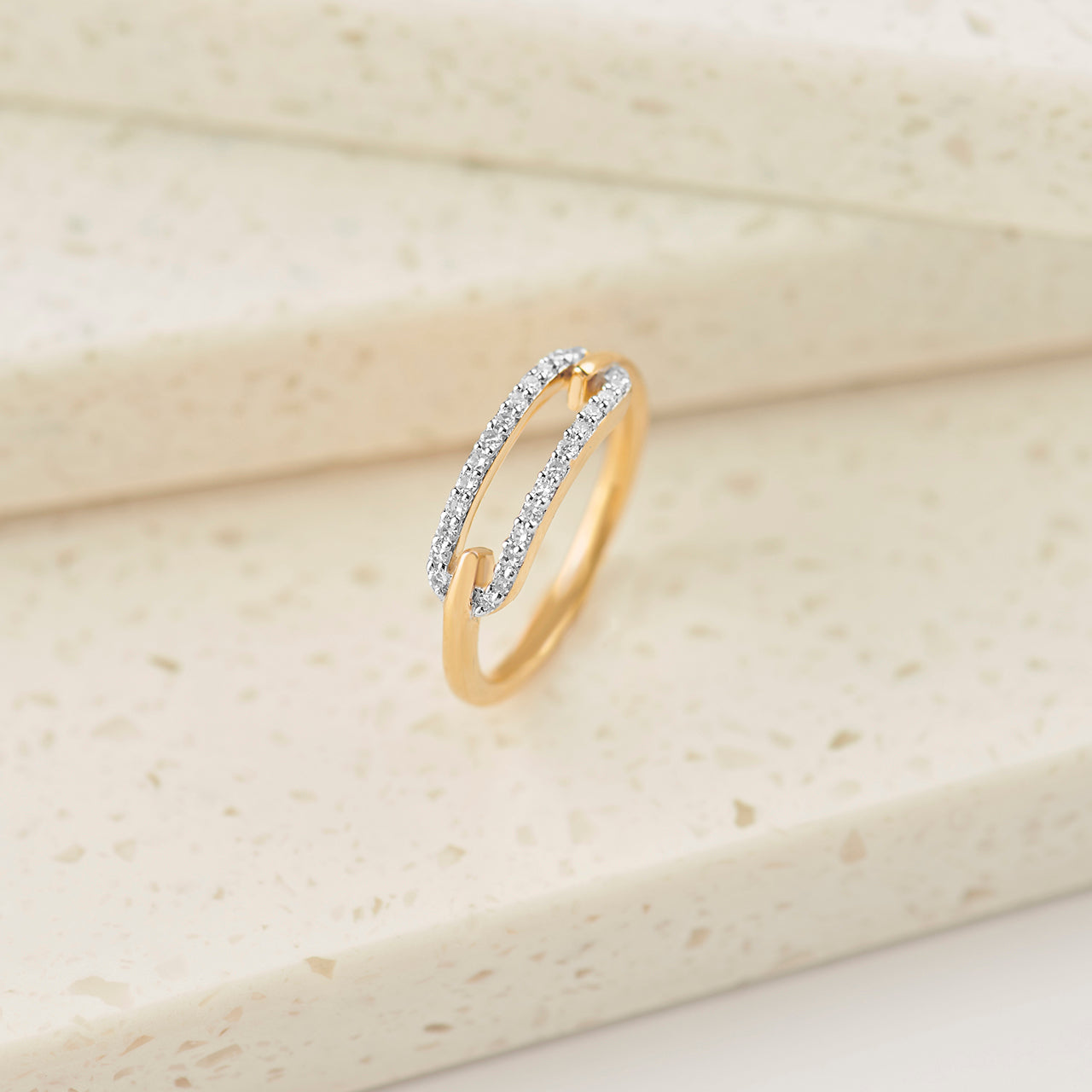 Pave Diamond Paperclip Ring