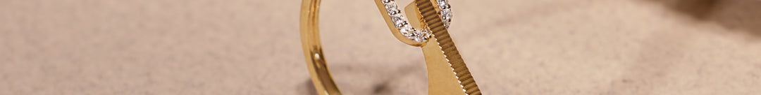 Glimmer Lock Diamond Ring
