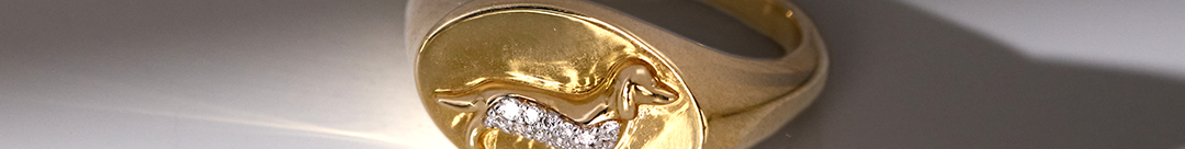 Dog Signet Diamond Ring