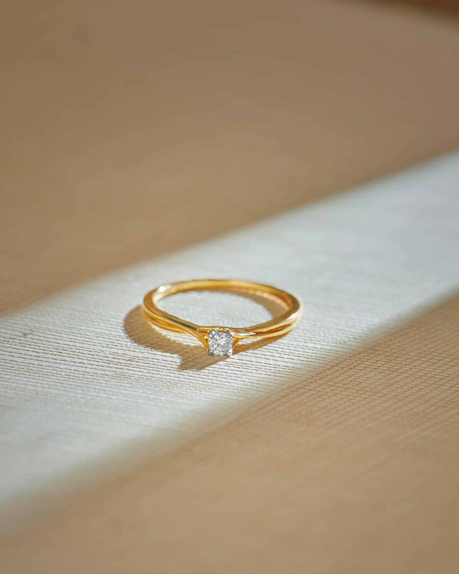 Twist Solitaire Ring, 14K Solid Gold, 1/10 ct Lab Grown Diamond-4