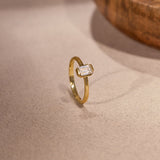 Elegant Emerald Solitaire Ring