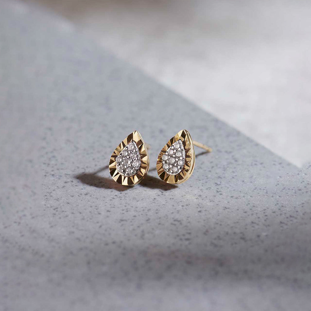 Classic Pear Diamond Earrings, 14K Solid Gold, 1/6 ct Lab Grown Diamond-1