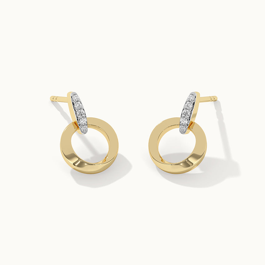 Twisted Round Diamond Earrings