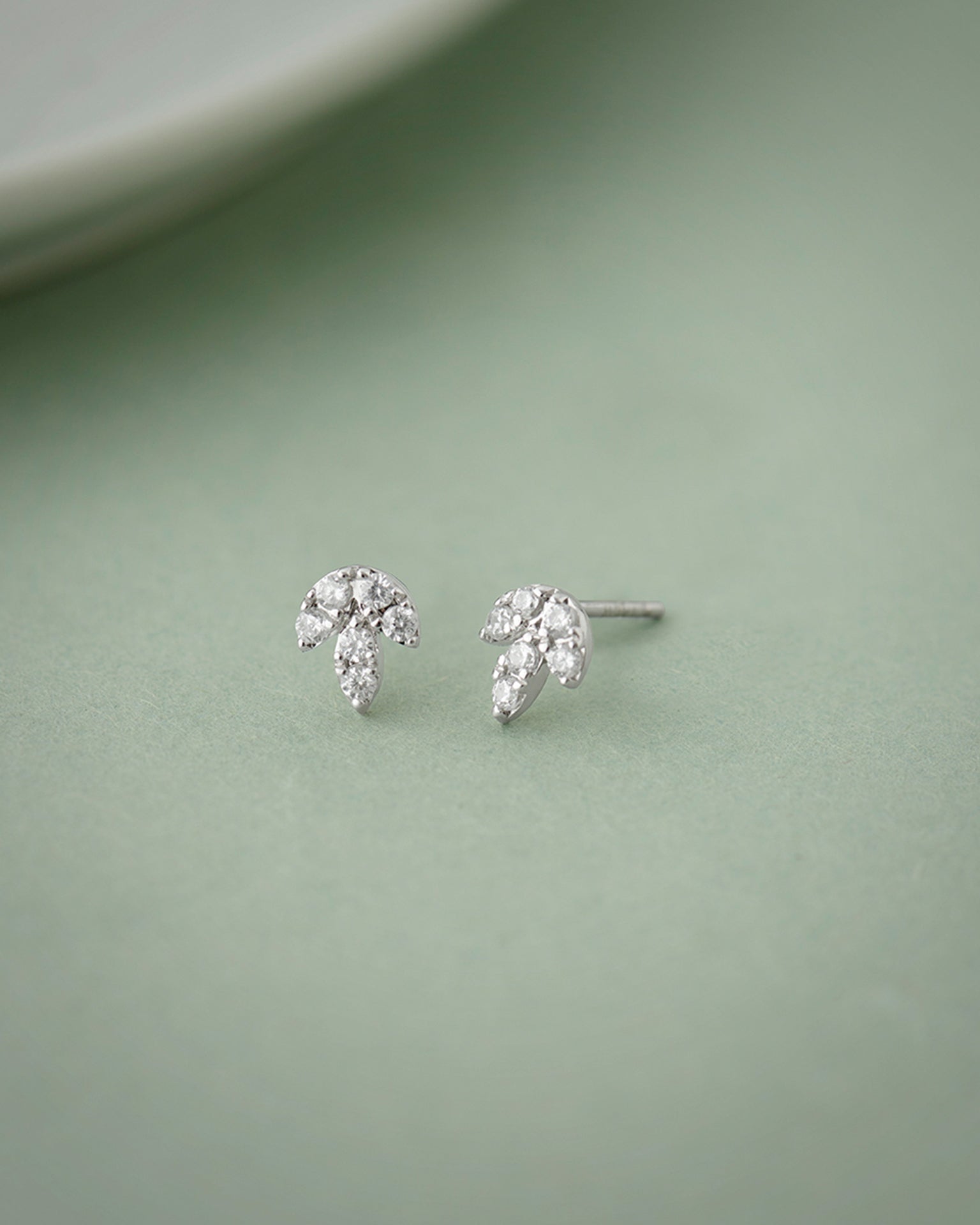 Leafy Small Earrings, 14K Solid Gold, 1/4 ct Lab Grown Diamond-5