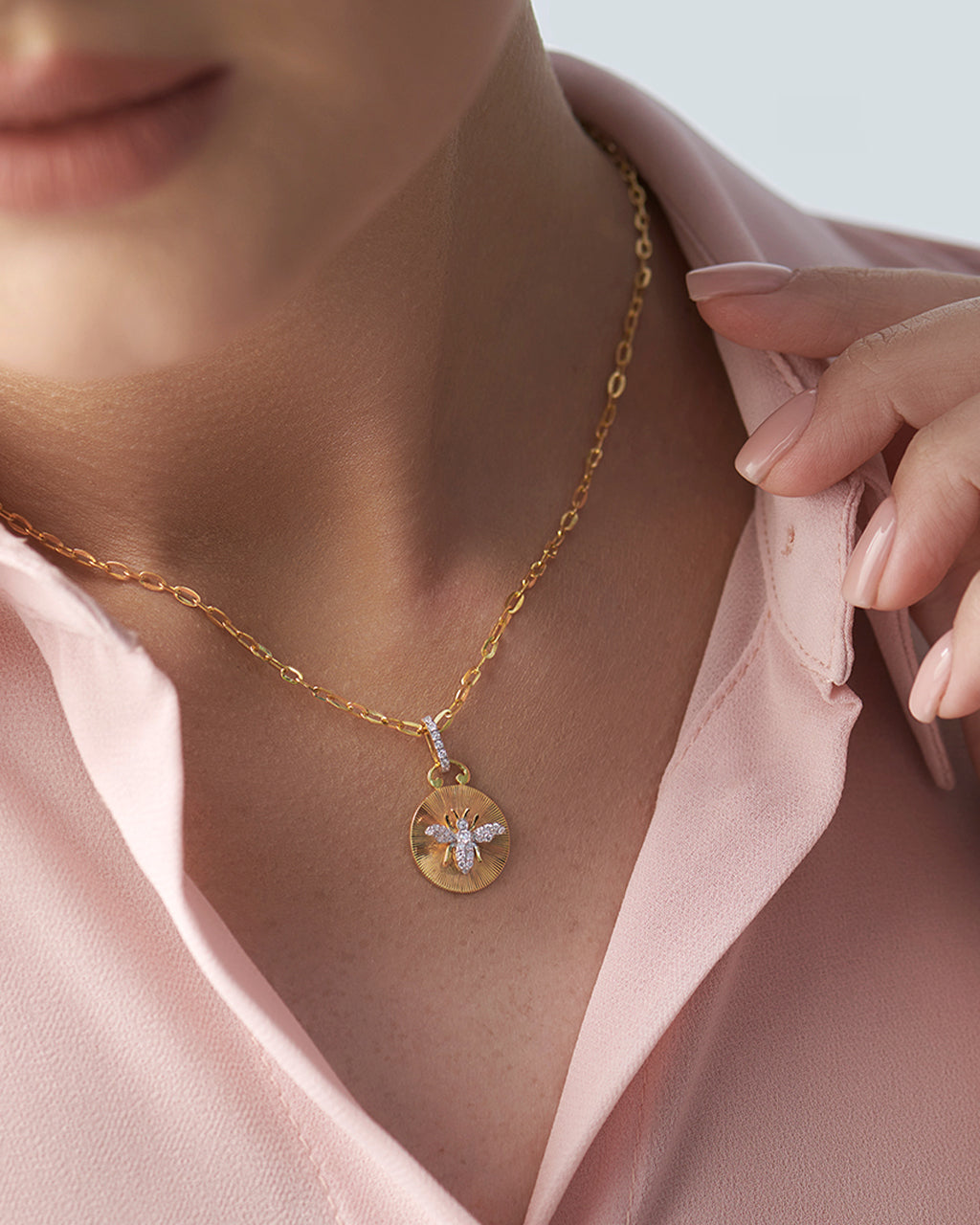 Circlet Bee Buzz Diamond Necklace, 14K Solid Gold, 1/5 ct Lab Grown Diamond-7