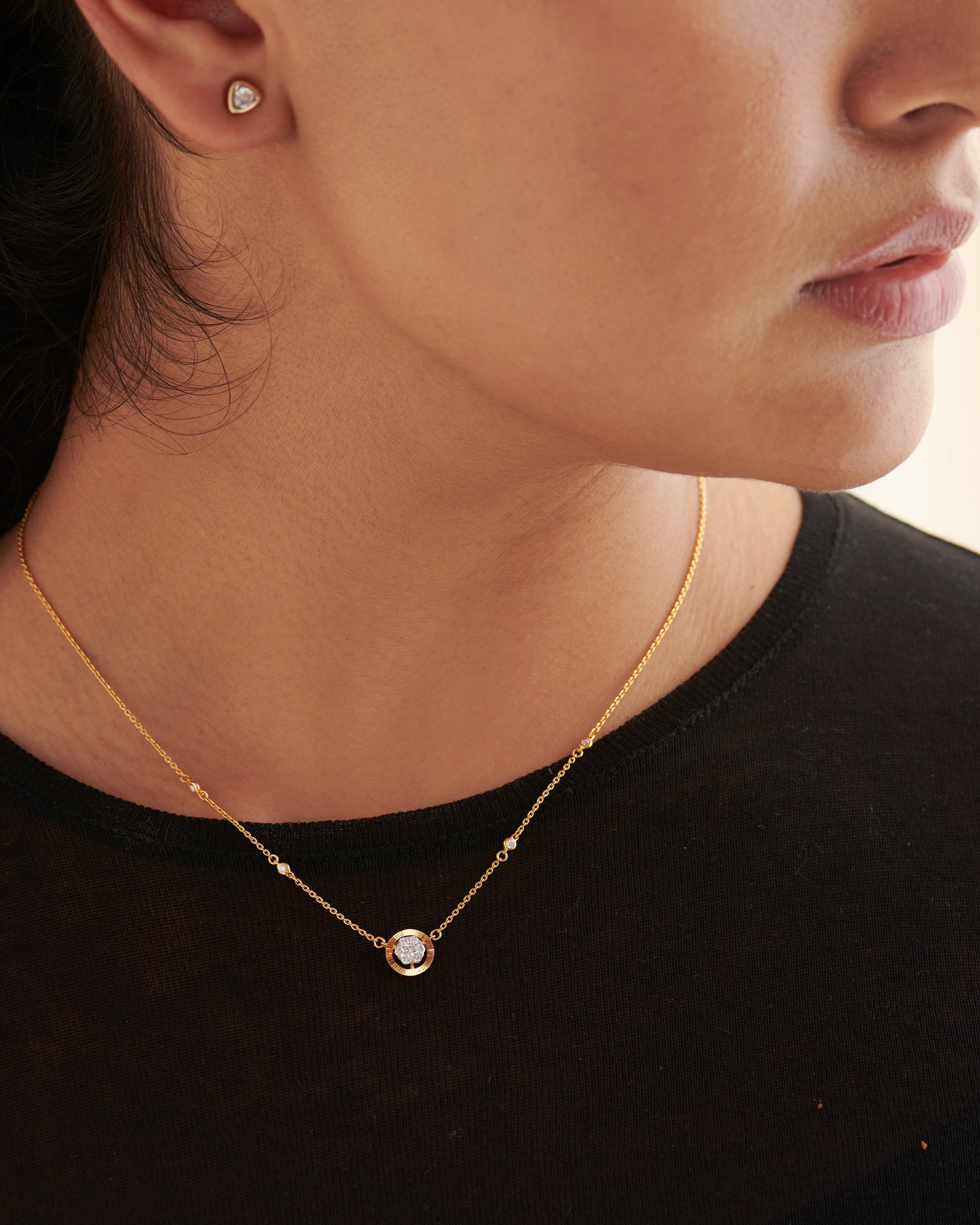 Textured Cluster Diamond Necklace, 14K Solid Gold, 1/4 ct Lab Grown Diamond-4