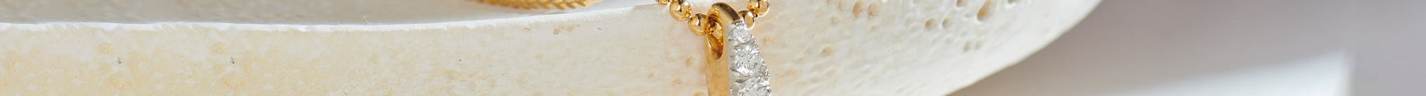 Oval Bold Gold Diamond Necklace, 14K Gold Vermeil, 1/4 ct Lab Grown Diamond-1