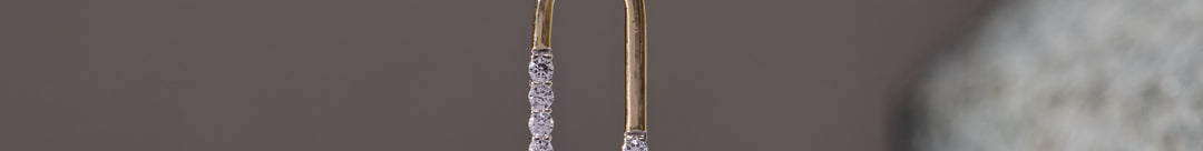 Minimal Paperclip Diamond Necklace