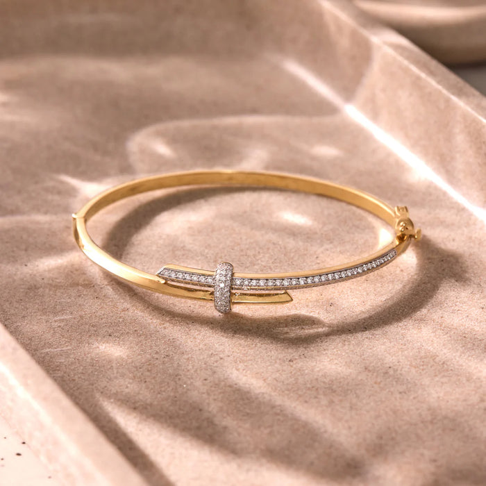 Bold Edge Diamond Oval Bracelet