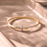 Bold Edge Diamond Oval Bracelet