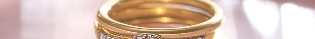 Center Square Stack Band