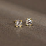 Round Solitaire Clover Stud Earrings