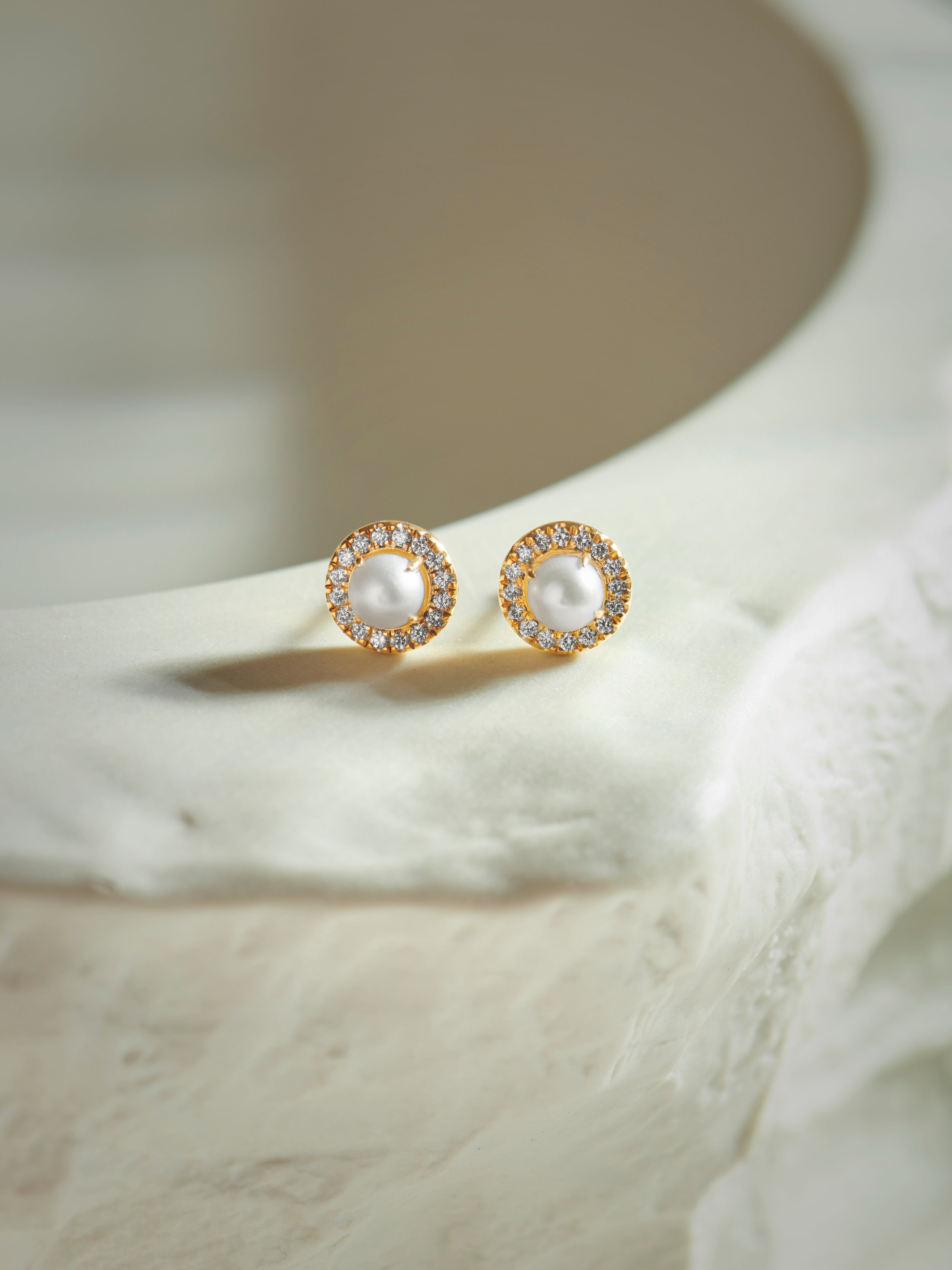 Classic Pearl Diamond Earrings