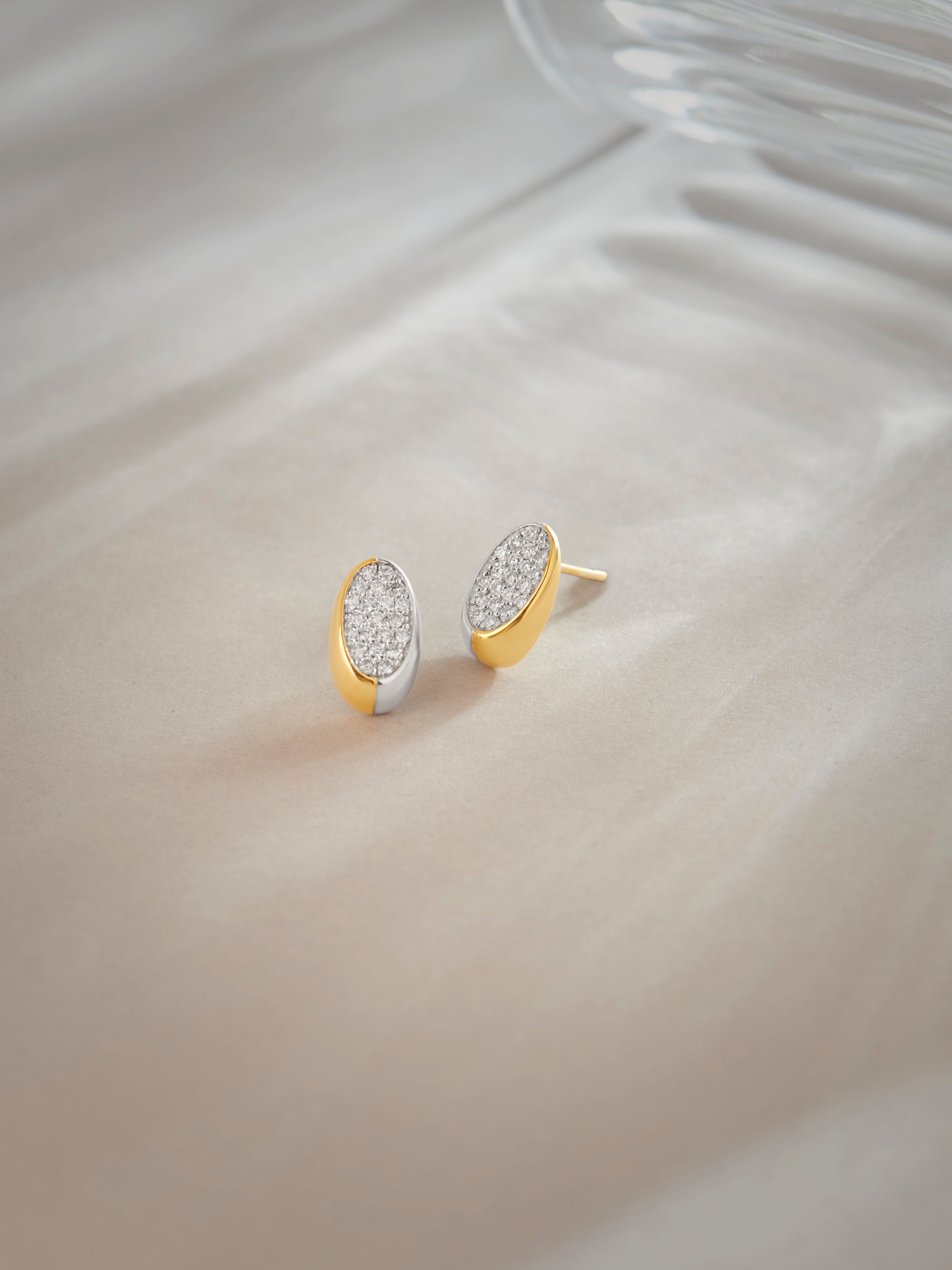 Two-Tone Oval Studs, 14K Solid Gold, 3/8 ct Lab Grown Diamond-7